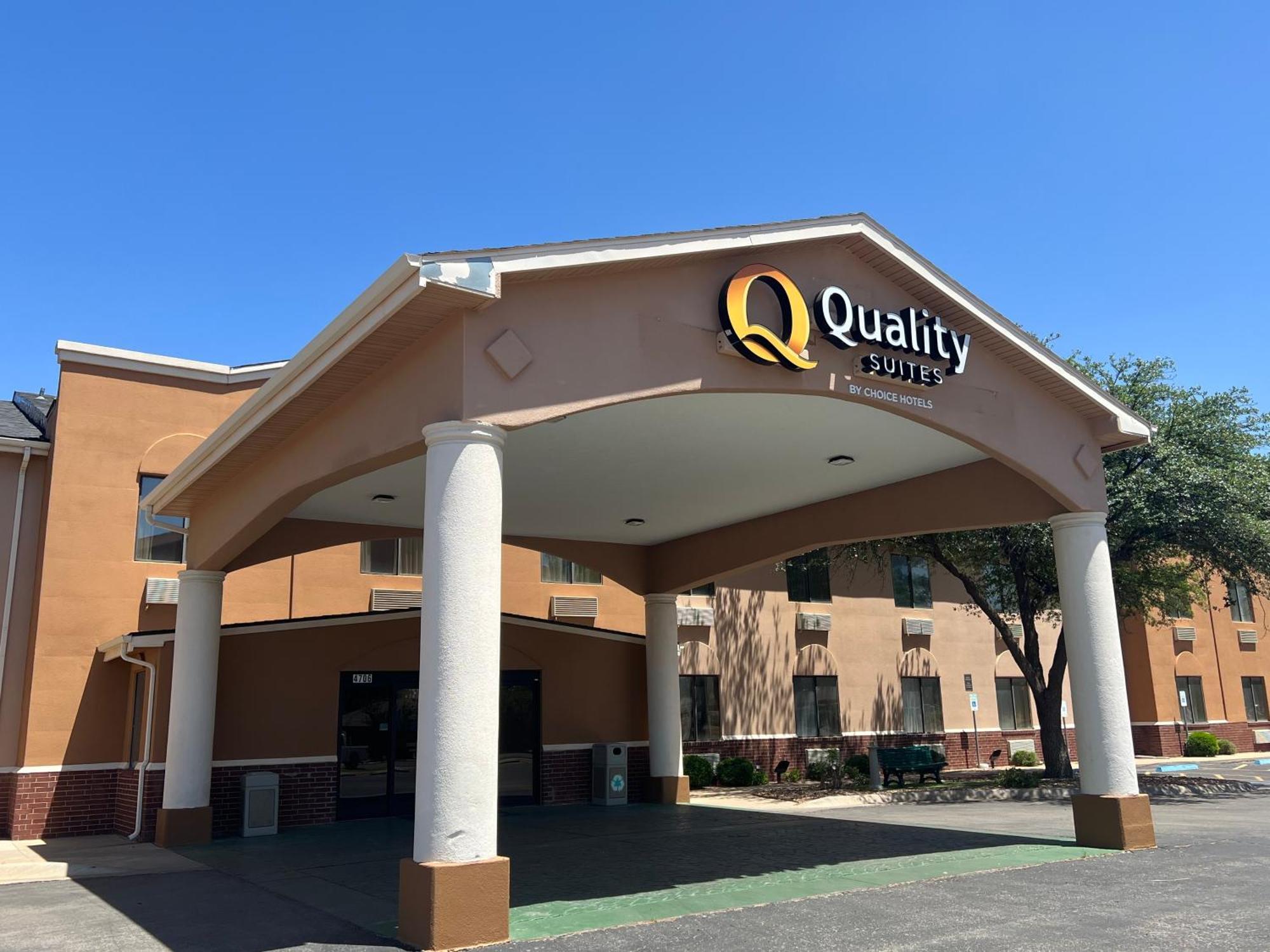 Quality Suites Midland North Loop 250 Bagian luar foto